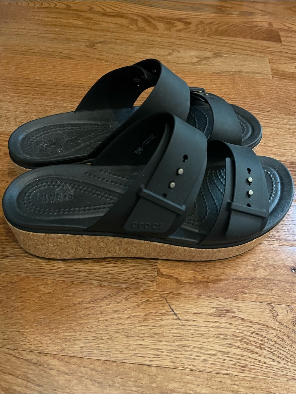 Crocks Brooklyn Buckle Low Wedge Sandals Black LightRide Platform Women’s Size 9